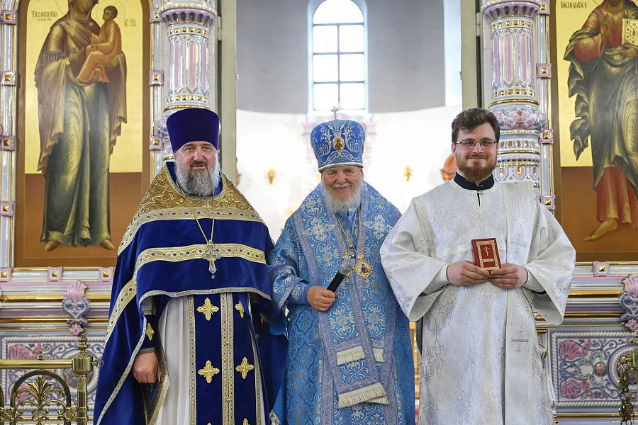 Архиерейское богослужение в Тихвинском храме Ногинска